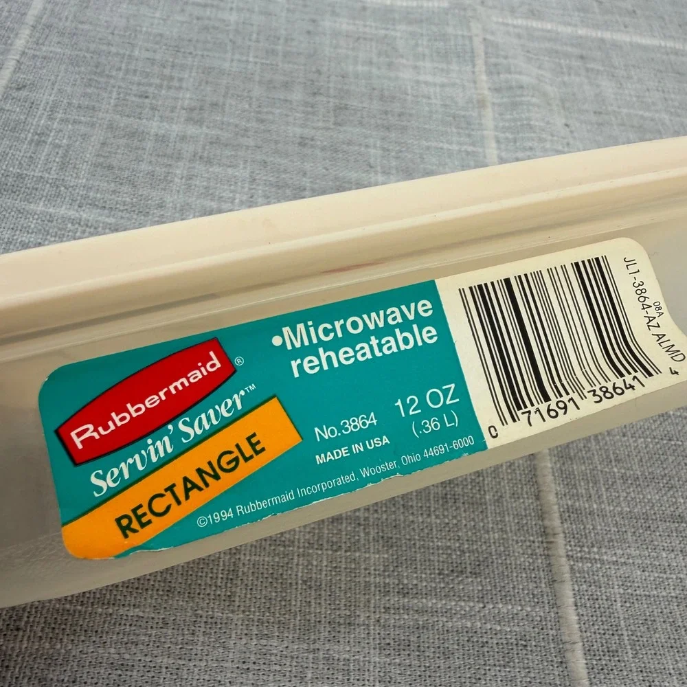 VTG Rubbermaid Servin Saver Microwavable 12 Oz Rectangle Container 10 90s‎ NEW